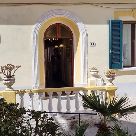 La Terrazza Nel Cuore Di Capoliveri Bagian luar foto