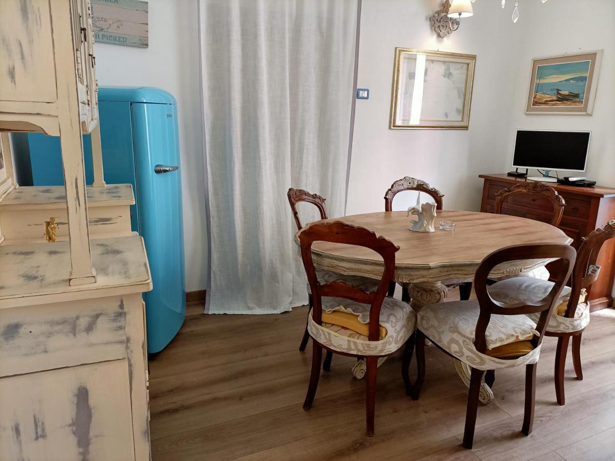 La Terrazza Nel Cuore Di Capoliveri Bagian luar foto