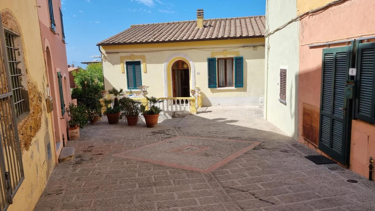 La Terrazza Nel Cuore Di Capoliveri Bagian luar foto