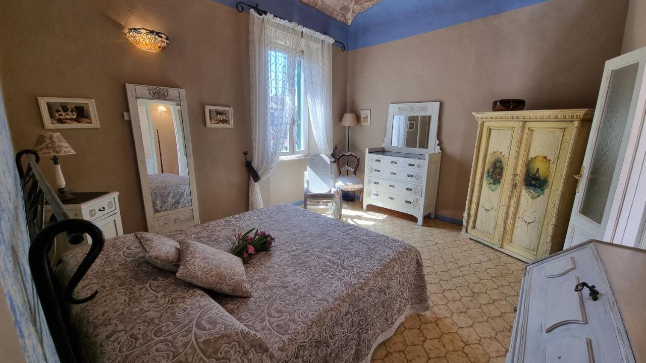 La Terrazza Nel Cuore Di Capoliveri Bagian luar foto