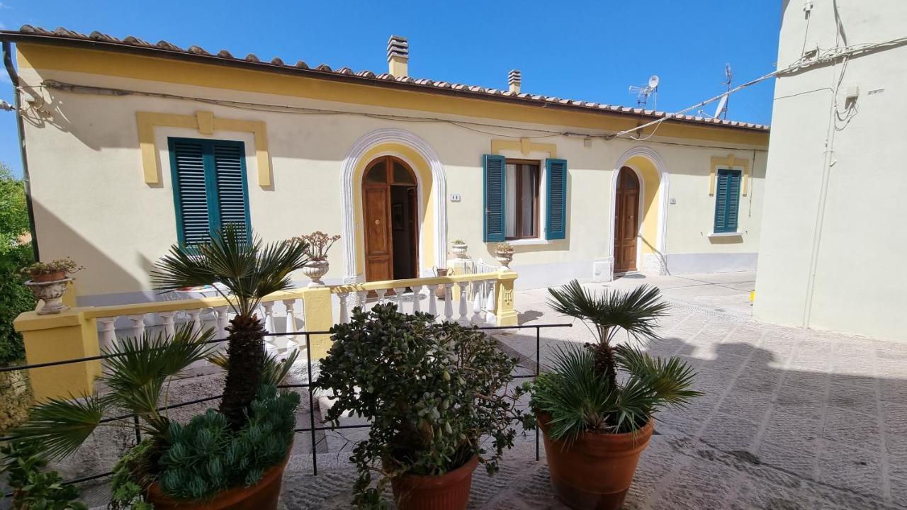 La Terrazza Nel Cuore Di Capoliveri Bagian luar foto